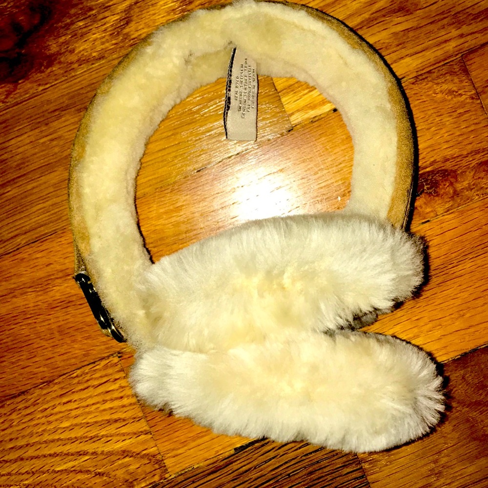 UGG Earmuffs